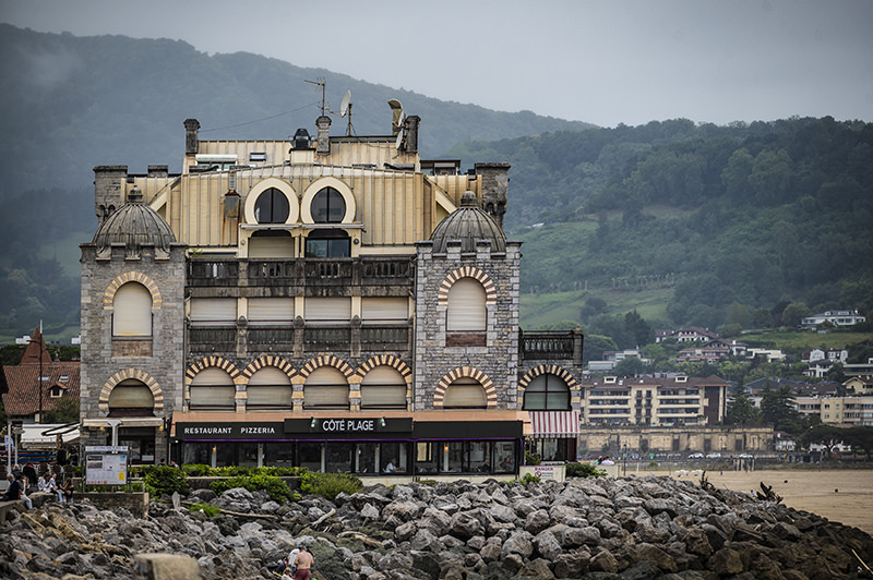Beach and Casino Croisière