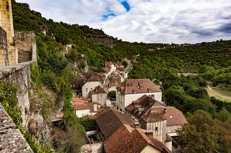 Rock walls and architecture