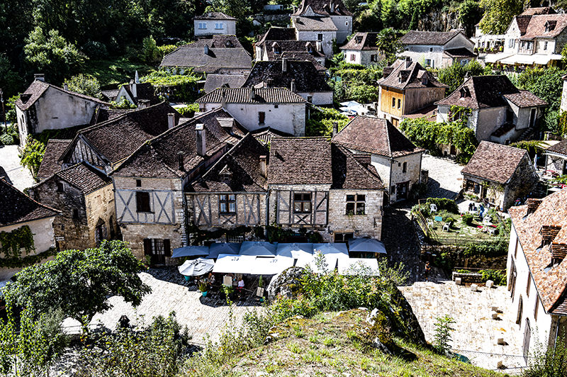 Center of Saint-Cirq-Lapopie