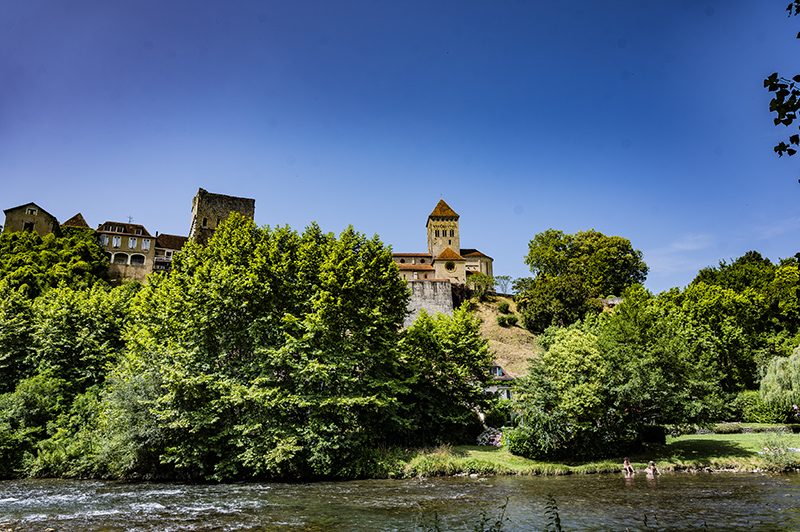 Sauveterre-de-Béarn river view