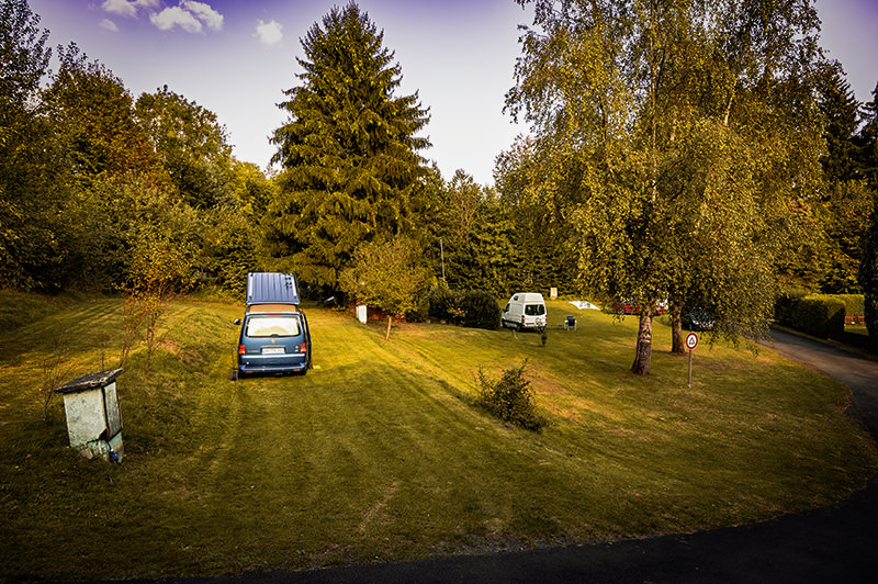 Wiese, Camper, Stellplätze | © Bert Schwarz 2024
