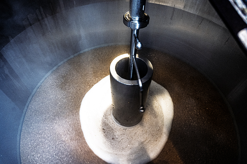View of the brewing kettle | © Bert Schwarz 2025