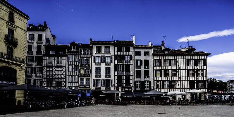 Bayonne