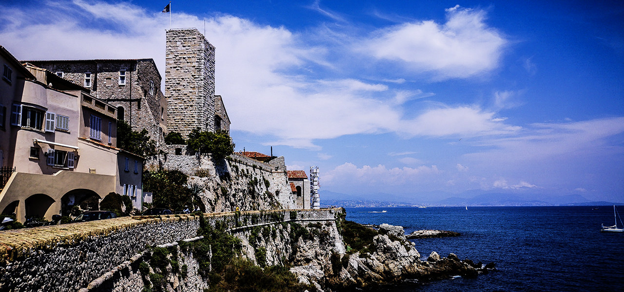 View of the city center on the Mediterranean coast | © Bert Schwarz 2019