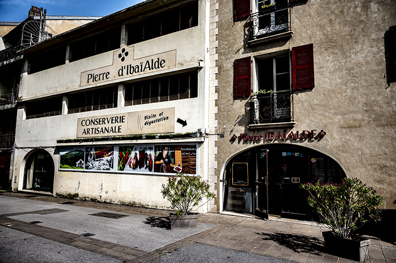 Haus, Strasse | © Bert Schwarz 2025