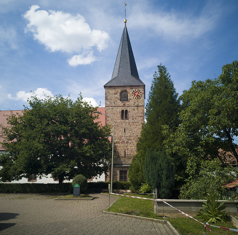 Kirche, Kirchplatz
